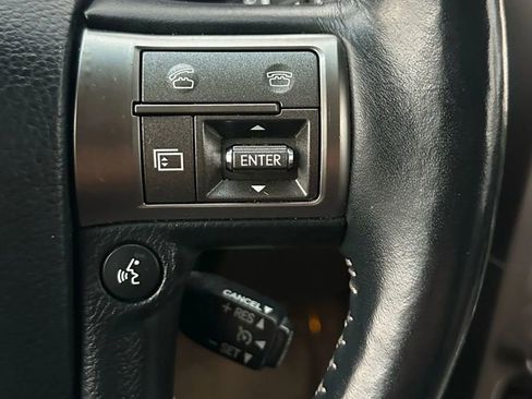 Used 2014 Lexus GX 460 Luxury image 31