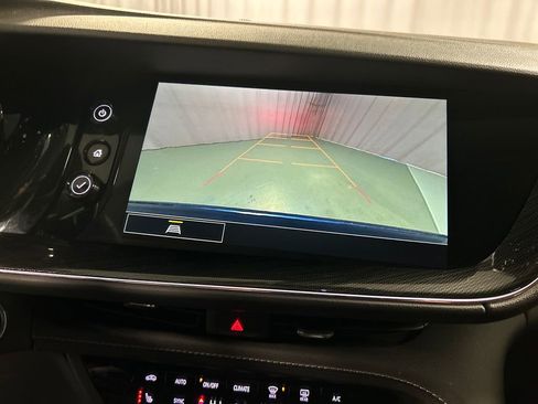 Used 2022 Buick Envision Preferred image 18