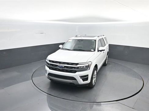 Certified 2023 Ford Expedition Limited image 19