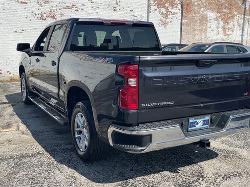 Used 2022 Chevrolet Silverado 1500 LT image 4