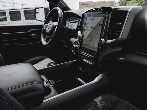 Used 2023 RAM 1500 Big Horn AWD/4WD image 43