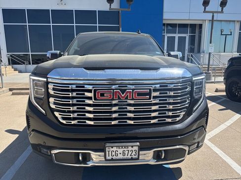 Used 2023 GMC Sierra 1500 Denali w/ Denali Reserve Package image 2