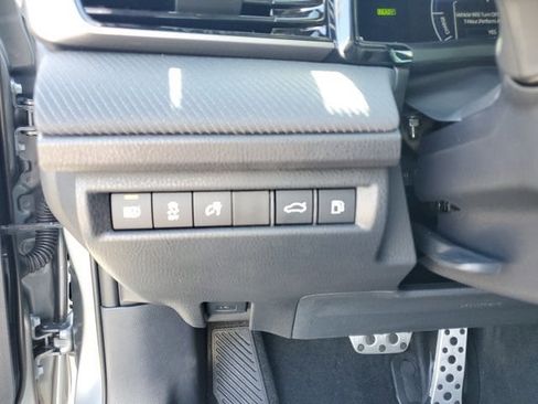 Used 2026 Toyota Camry SE w/ Convenience Package image 14