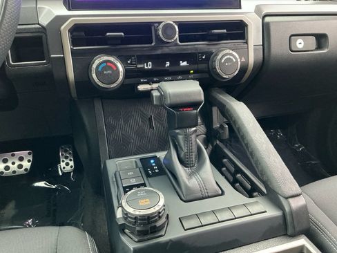 Used 2024 Toyota Tacoma TRD Sport AWD/4WD image 13
