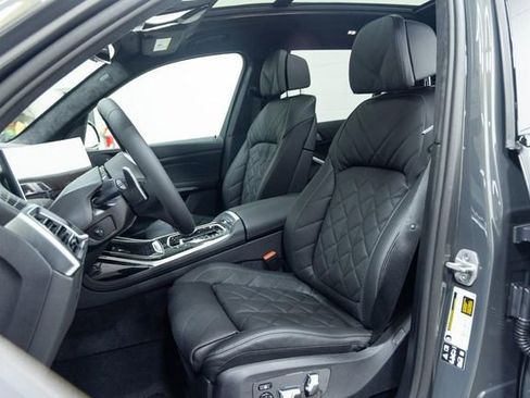 New 2026 BMW X7 xDrive40i image 24