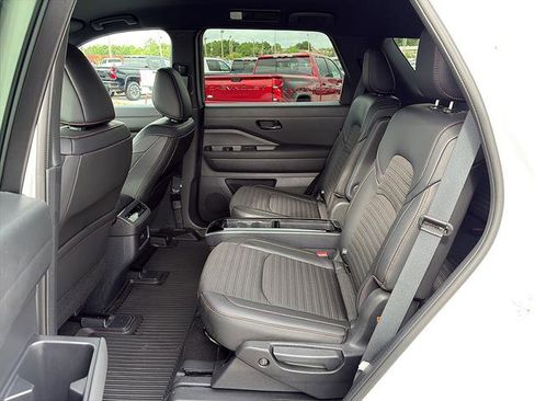 Used 2024 Nissan Pathfinder Rock Creek AWD/4WD image 20