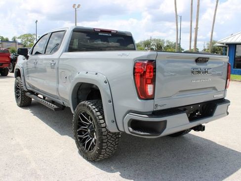 Used 2024 GMC Sierra 1500 Elevation AWD/4WD image 8