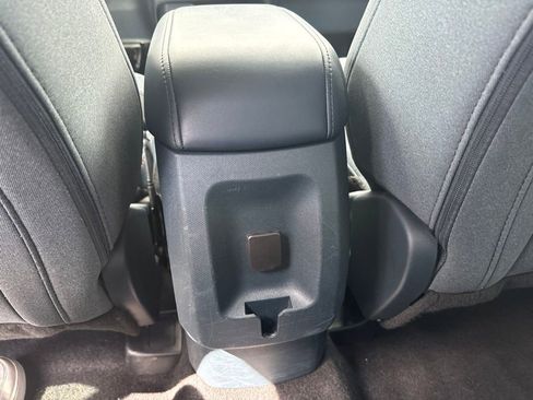Used 2024 Ford Maverick XLT FWD image 17