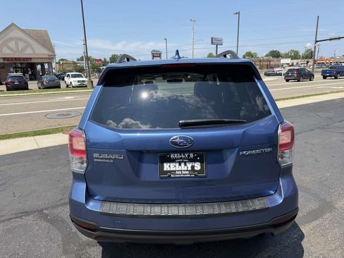 Used 2018 Subaru Forester 2.5i Premium AWD/4WD image 4