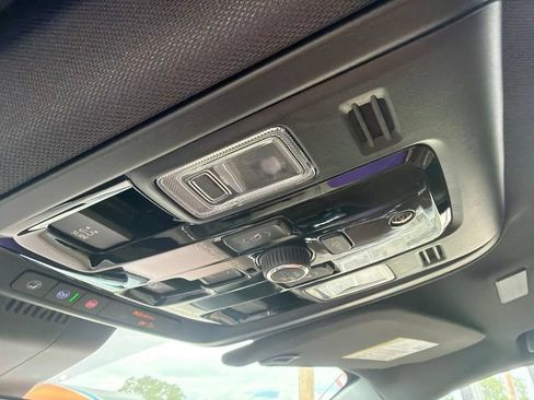 New 2026 Chevrolet Suburban High Country RWD image 30