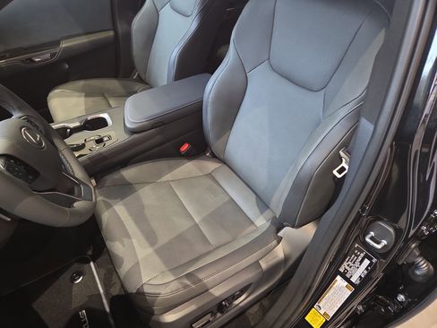 New 2026 Lexus RZ 450e AWD image 6