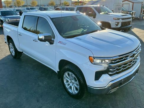 Used 2022 Chevrolet Silverado 1500 LTZ w/ LTZ Premium Package image 4