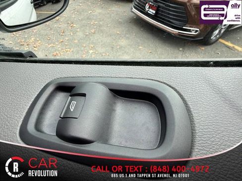 Used 2022 Ford Transit 350 XLT image 45