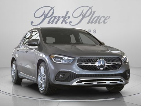 Used 2022 Mercedes-Benz GLA 250 4MATIC image 34