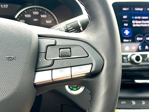 Used 2026 Cadillac CT4 Luxury w/ Sun And Sound Package AWD/4WD image 29