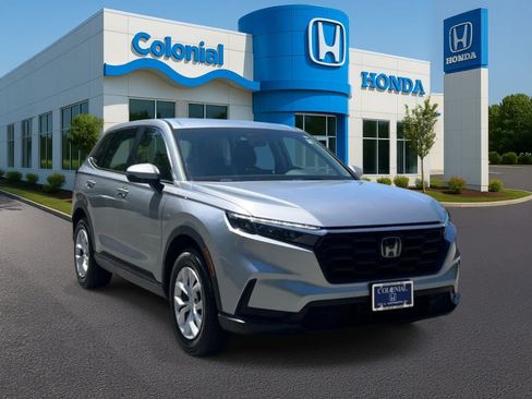 Used 2024 Honda CR-V LX image 9