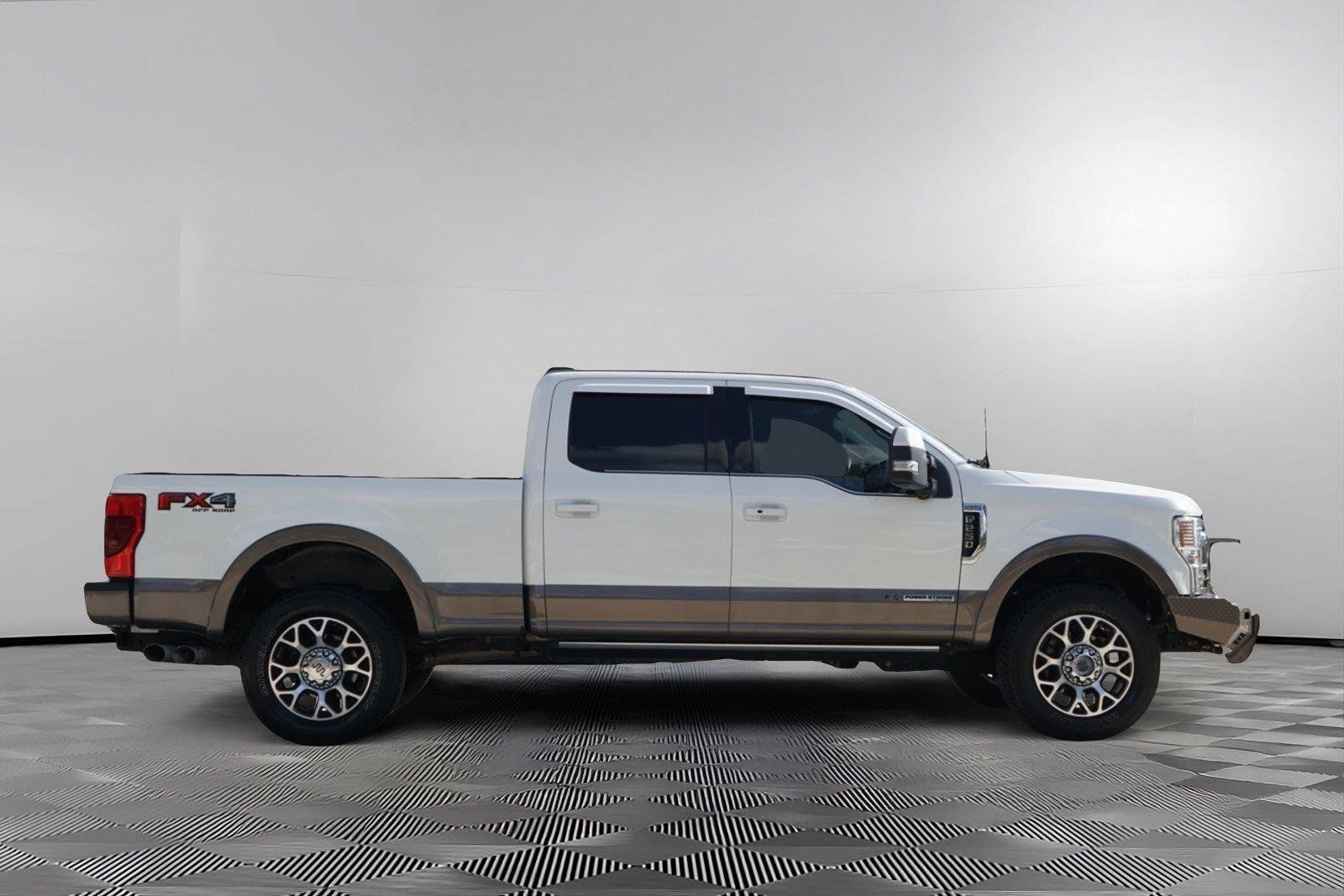 Used 2022 Ford F250 King Ranch w/ King Ranch Ultimate Package AWD/4WD image 4