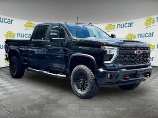 New 2026 Chevrolet Silverado 2500 ZR2 AWD/4WD video 1