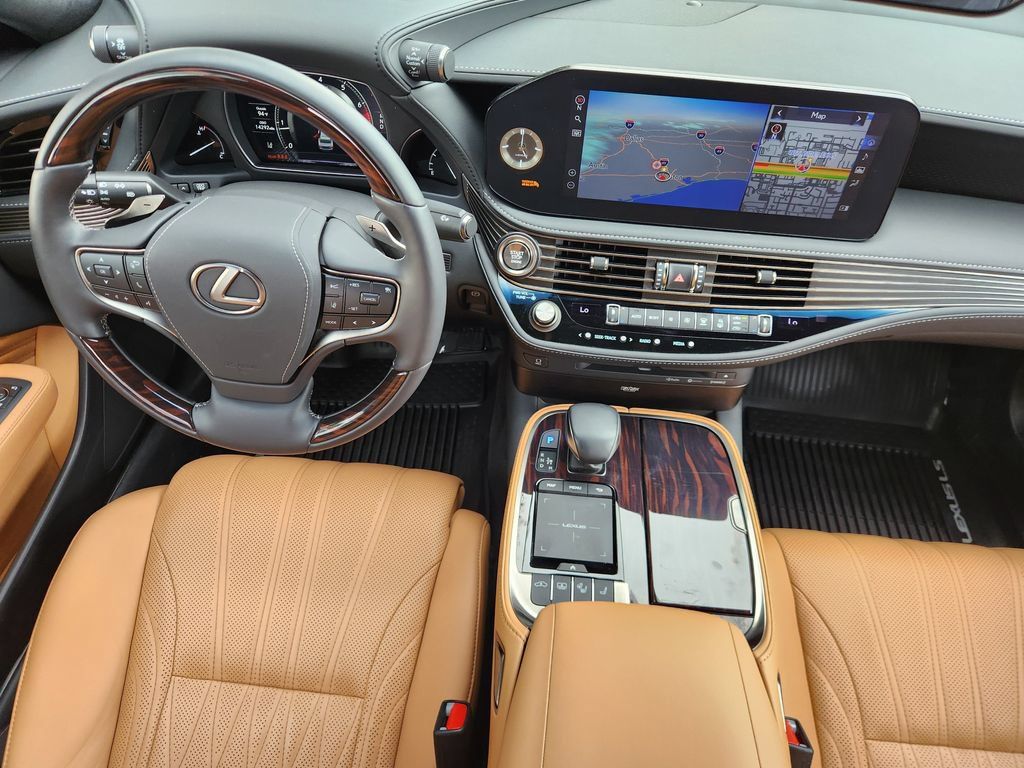 Certified 2022 Lexus LS 500 w/ Interior Upgrade Package RWD image 26