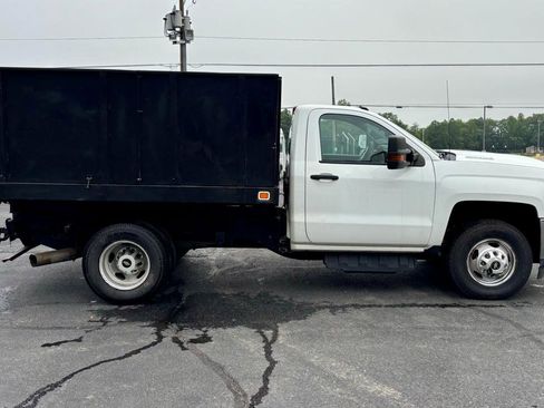 Used 2018 Chevrolet Silverado 3500 W/T w/ WT Convenience Package AWD/4WD image 5
