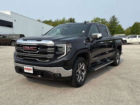 Used 2022 GMC Sierra 1500 SLT w/ SLT Premium Plus Package image 1