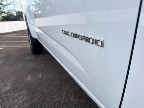 Used 2022 Chevrolet Colorado LT w/ Fleet Safety Package RWD image 15