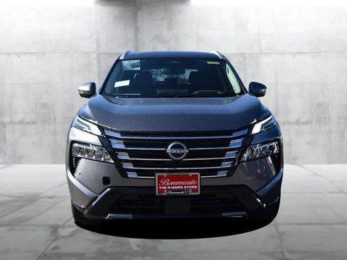 New 2026 Nissan Rogue Platinum image 4