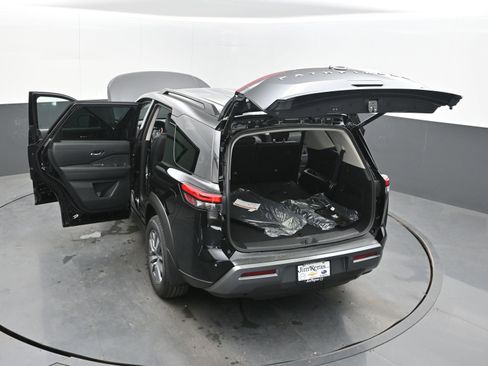New 2026 Nissan Pathfinder SL FWD image 44