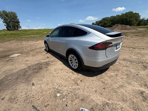 Used 2016 Tesla Model X 75D AWD/4WD image 44