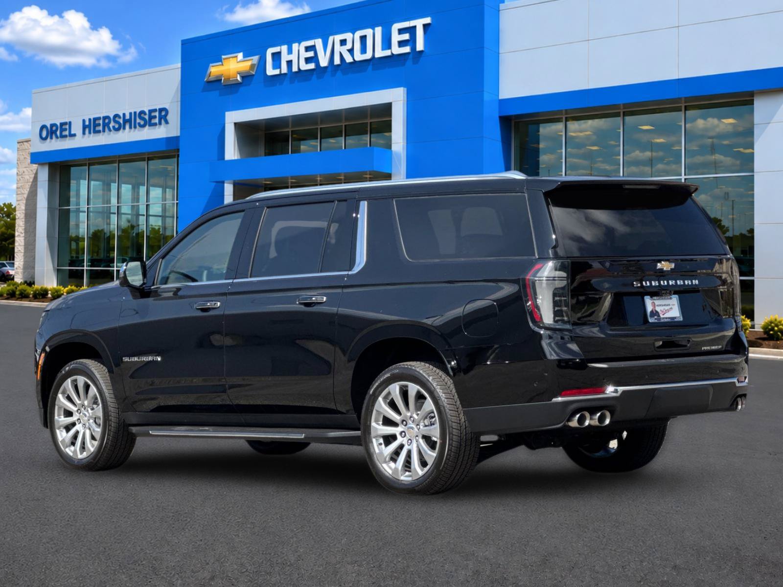 New 2026 Chevrolet Suburban Premier RWD image 6