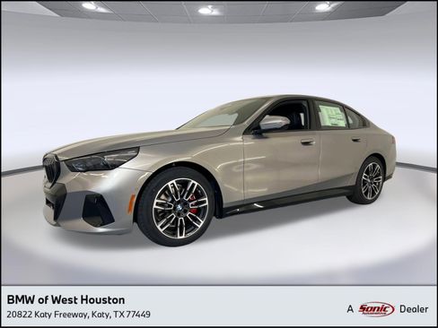 New 2026 BMW 530i xDrive w/ M Sport Package AWD/4WD image 1