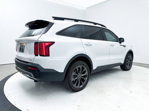 Used 2023 Kia Sorento SX Prestige image 15