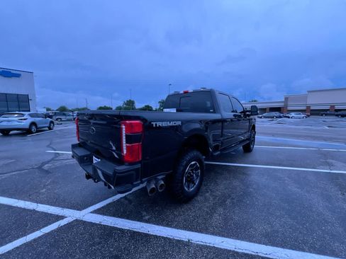 Used 2024 Ford F350 Lariat w/ Lariat Ultimate Package AWD/4WD image 8