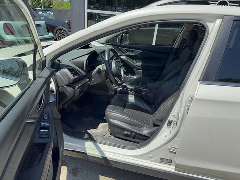Used 2023 Subaru Crosstrek 2.5i Limited AWD/4WD image 5