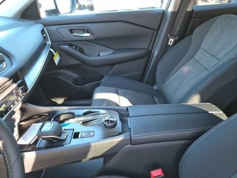 New 2026 Nissan Rogue SV w/ Cold Weather Package image 19