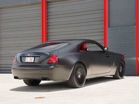 Used 2020 Rolls-Royce Wraith RWD image 16