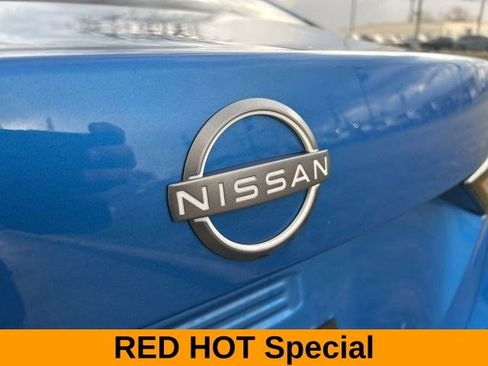 Used 2024 Nissan Sentra SV FWD image 46