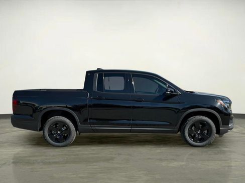 New 2026 Honda Ridgeline Black Edition image 12