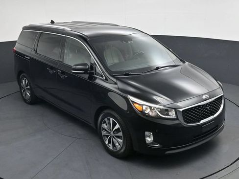 Used 2016 Kia Sedona SX FWD image 23