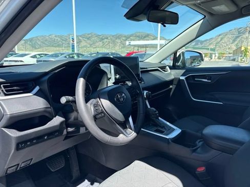 Used 2024 Toyota RAV4 XLE w/ Convenience Package AWD/4WD image 10