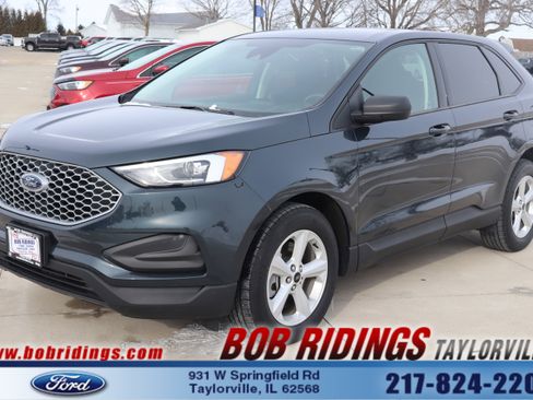 Used 2023 Ford Edge SE image 1