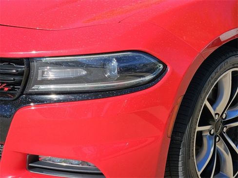 Used 2015 Dodge Charger R/T image 11