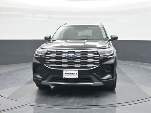New 2026 Ford Explorer Active image 5