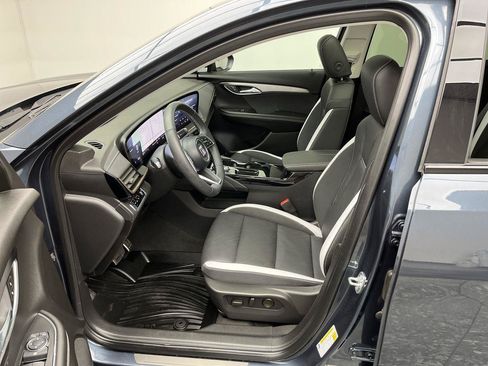 Used 2026 Buick Envision Sport Touring AWD/4WD image 3