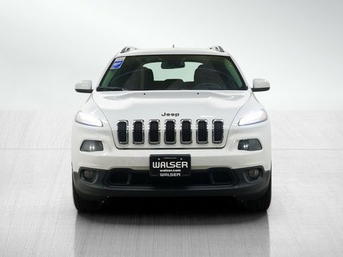 Used 2015 Jeep Cherokee Latitude AWD/4WD image 8