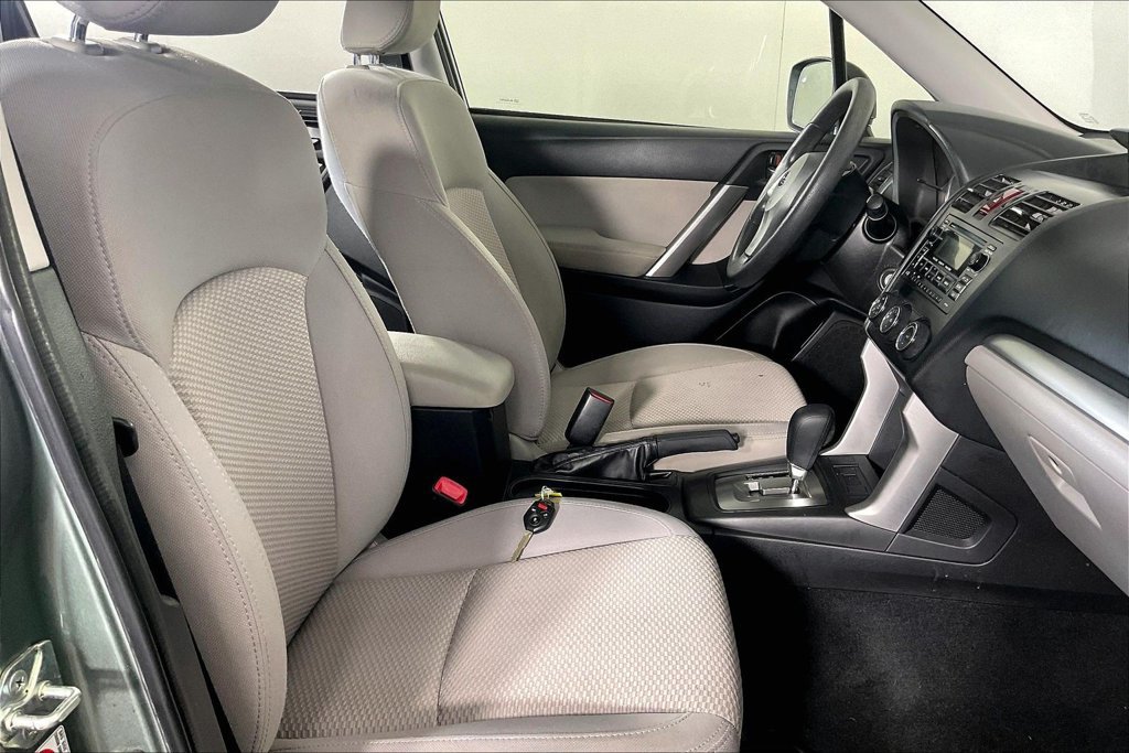 Used 2014 Subaru Forester 2.5i w/ Popular Package #1 AWD/4WD image 9
