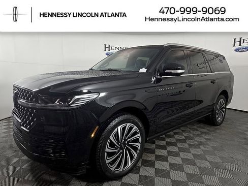 New 2026 Lincoln Navigator L Black Label AWD/4WD image 1