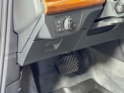 Used 2023 Audi Q5 e Premium image 10