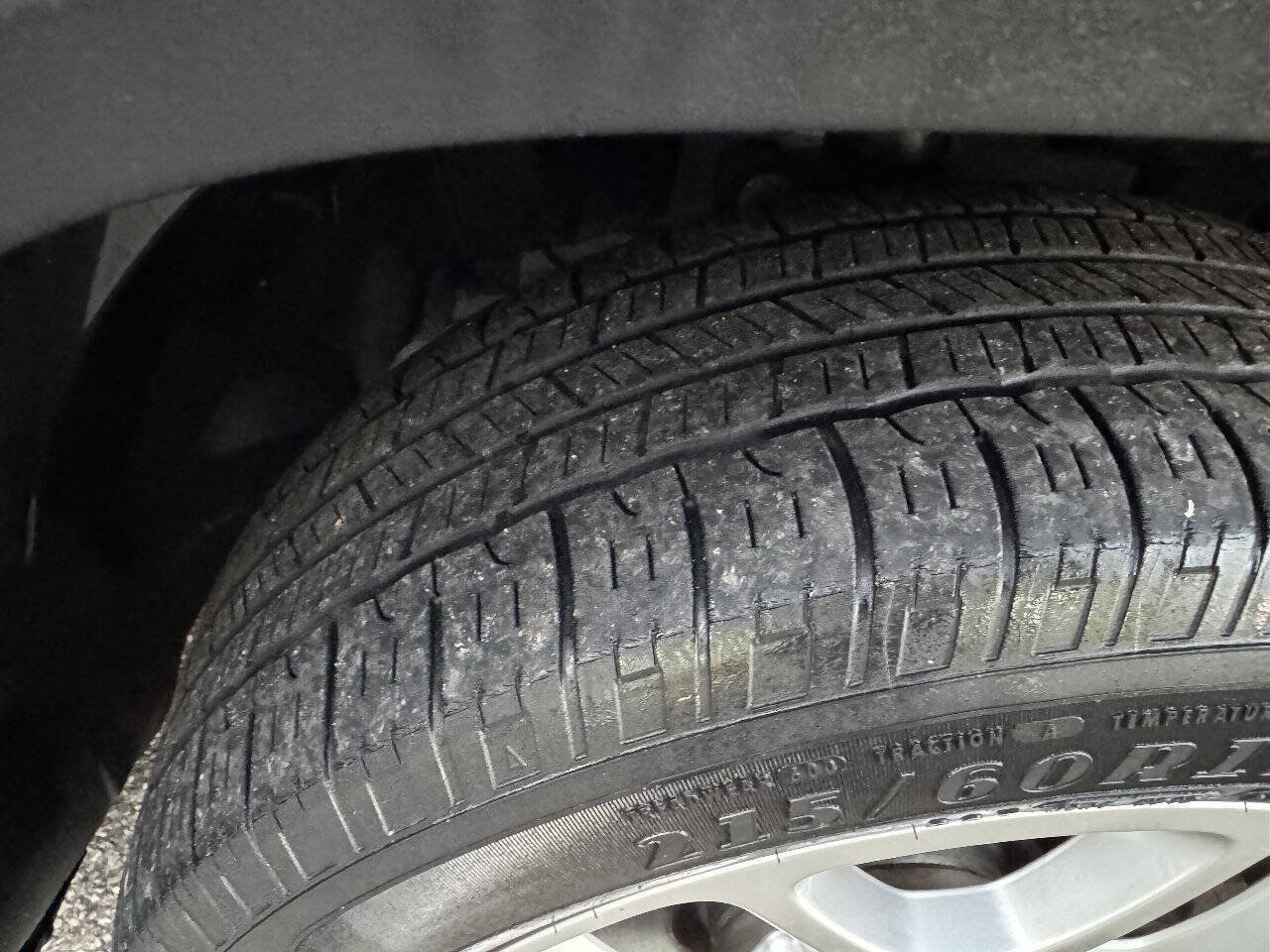 Used 2018 Jeep Renegade Latitude FWD image 18