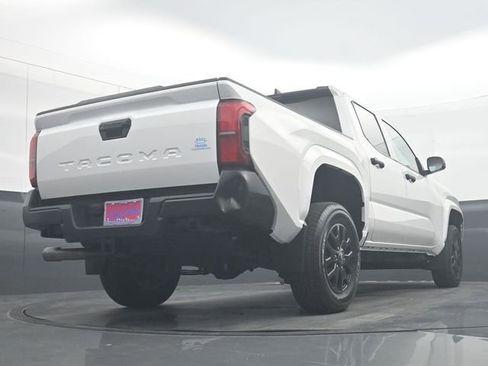 Used 2024 Toyota Tacoma SR image 33
